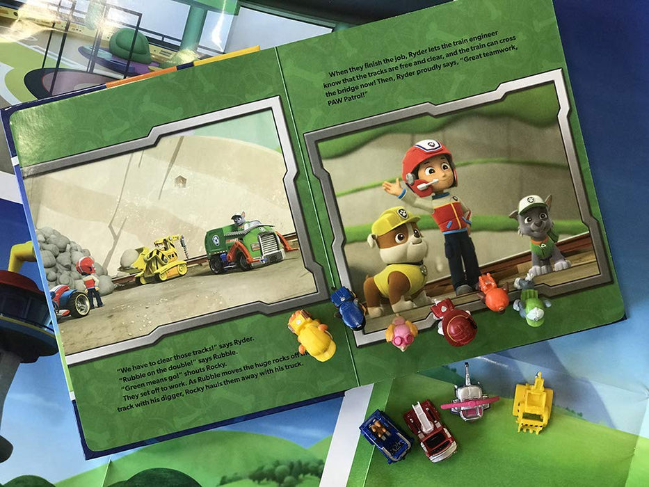 Nickelodeon PAW Patrol My Busy Book
